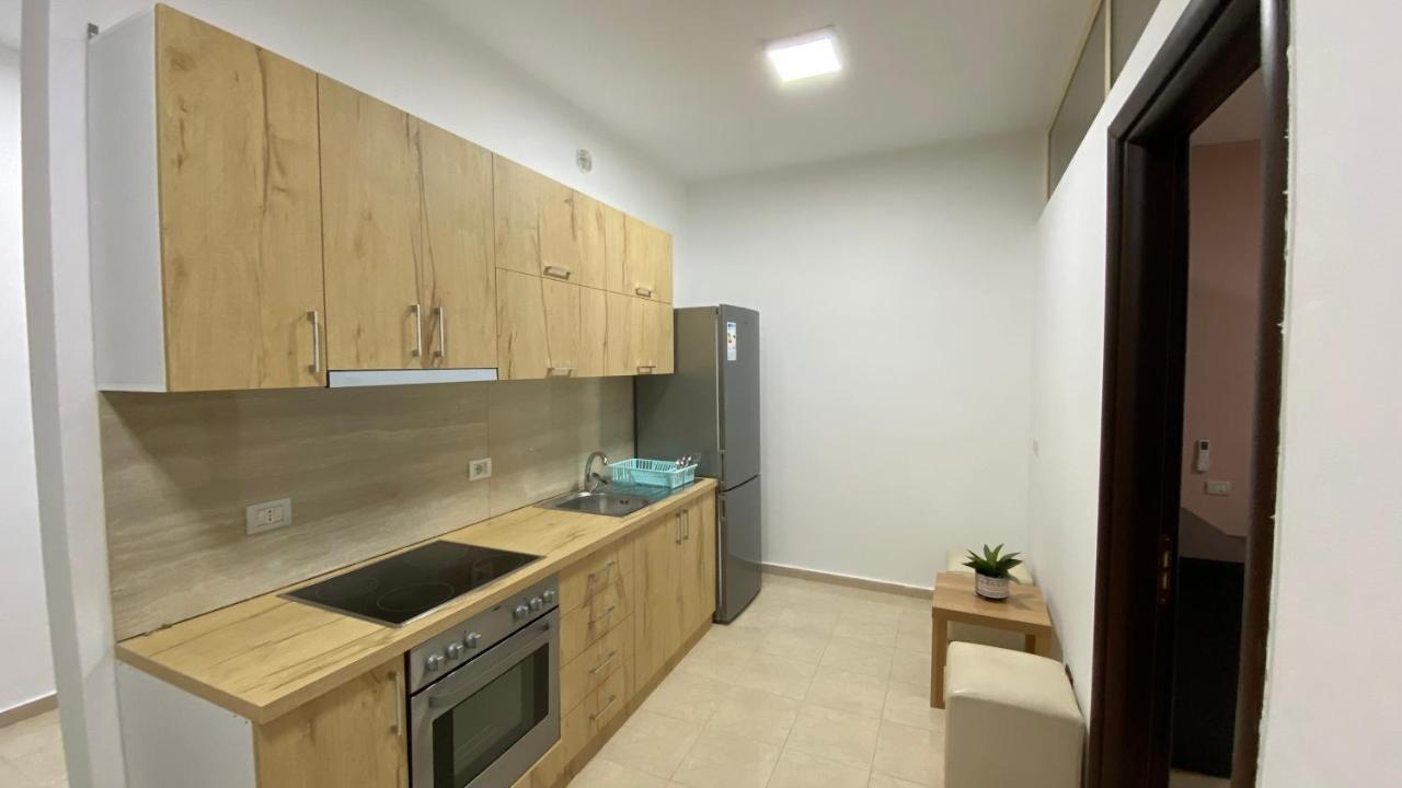 Anna'S Apartament Lushnjë Εξωτερικό φωτογραφία