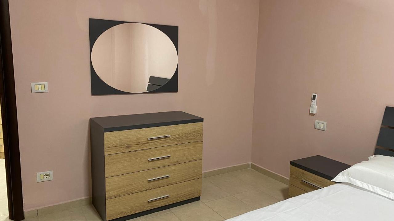 Anna'S Apartament Lushnjë Εξωτερικό φωτογραφία