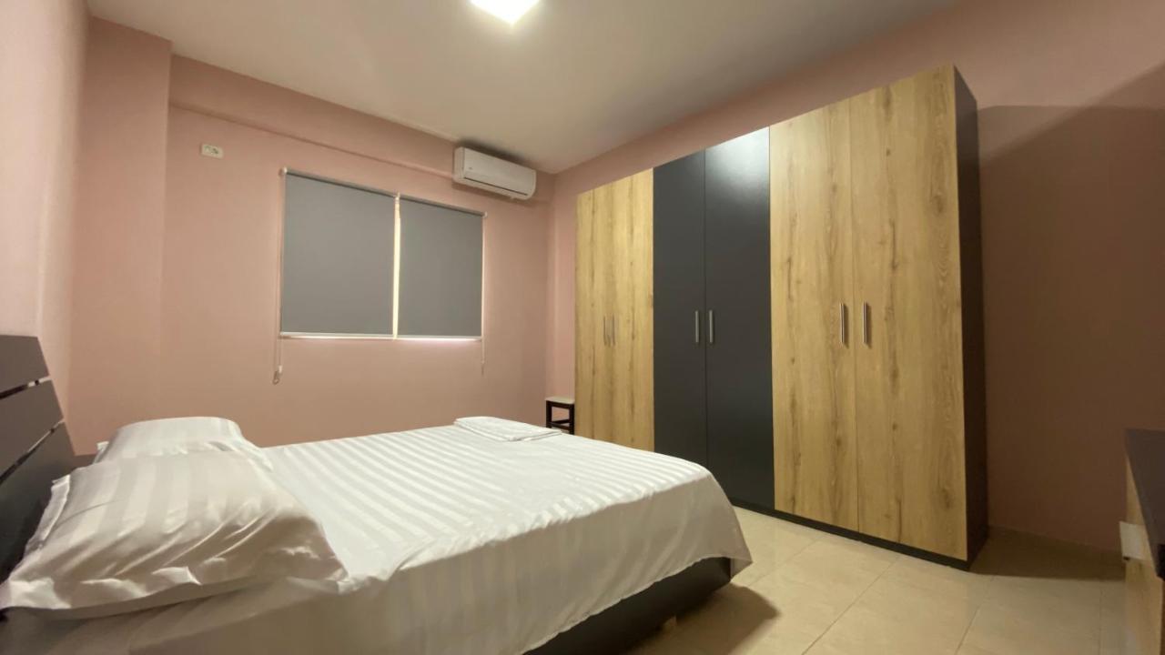 Anna'S Apartament Lushnjë Εξωτερικό φωτογραφία